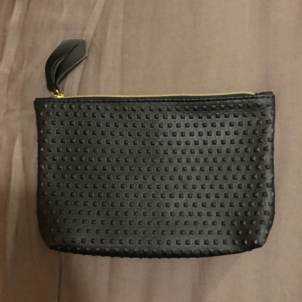 BUY2GET1FREE Black Makeup Bag